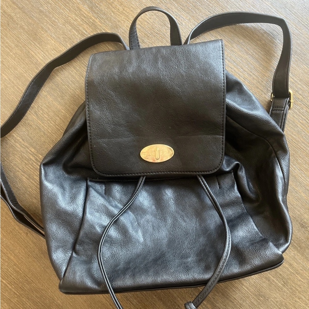 Carpisa Black Faux Leather Drawstring Backpack Travel Magnet Button Closure